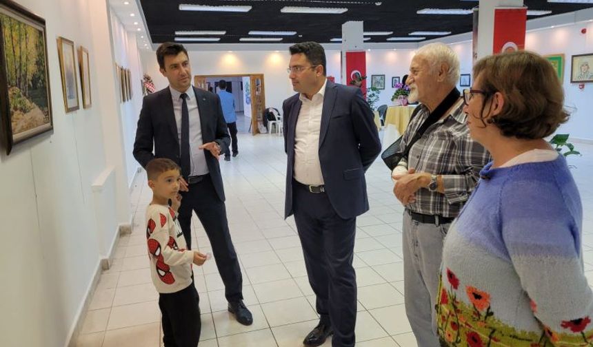 RESİM SERGİSİ BÜYÜK İLGİ GÖRDÜ.
